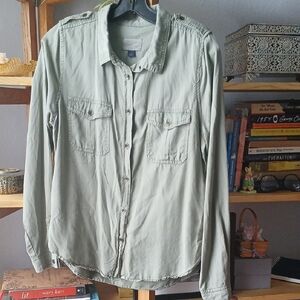 Universal Thread Light Sage Utility Shirt